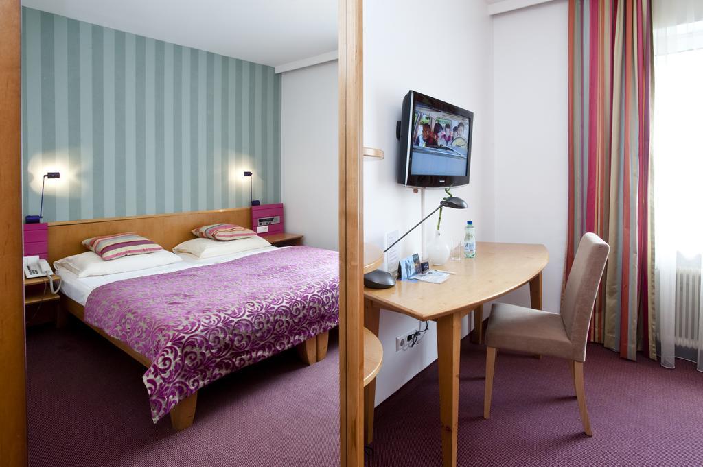 Hotel Geyer Klagenfurt am Woerthersee Ngoại thất bức ảnh