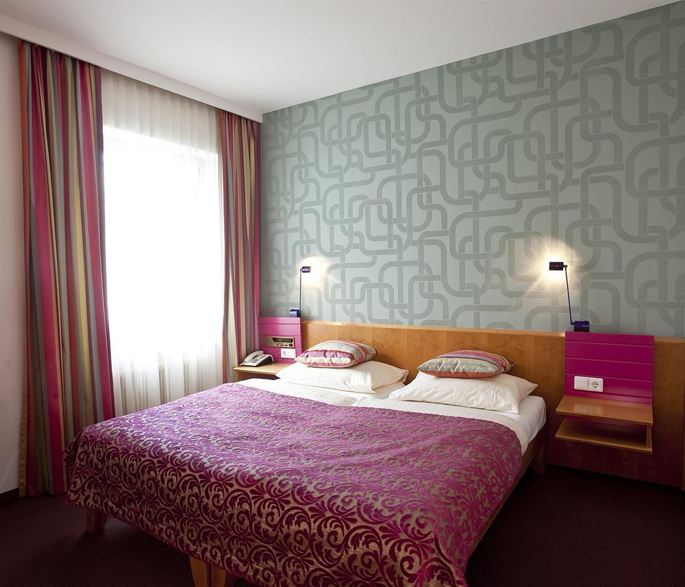 Hotel Geyer Klagenfurt am Woerthersee Ngoại thất bức ảnh